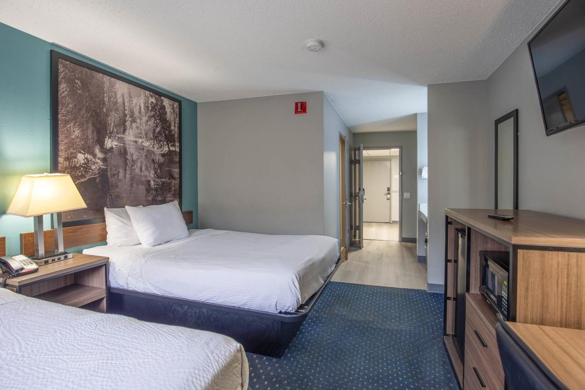 Super 8 By Wyndham Rockford I-90 Casino District Hotel Exterior photo